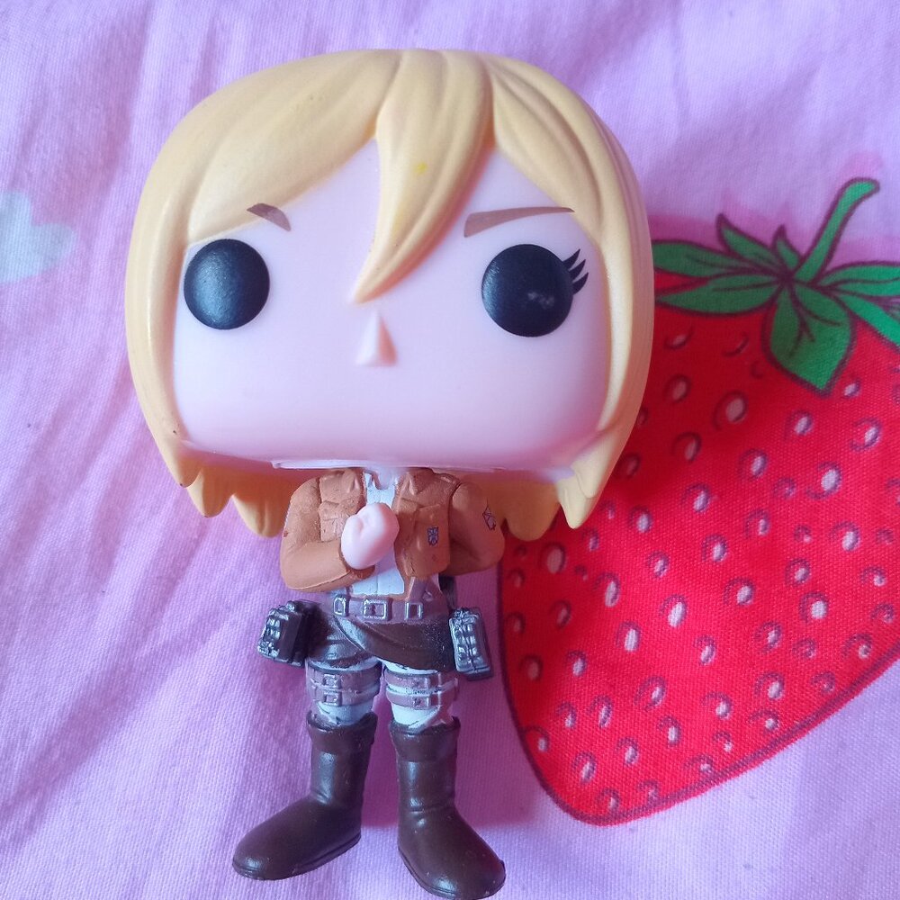 Attack On Titan Christa/Historia Funko Pop